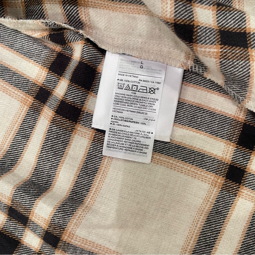 NWOT Old Navy “The Boyfriend” Plaid Button Down Shirt - Picture 13 of 15